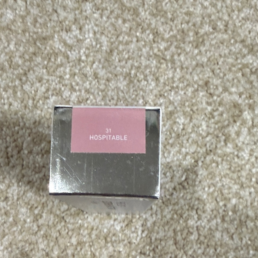 Cailyn Pure Lust Extreme Matte Tint - Hospitable - Picture 4 of 4